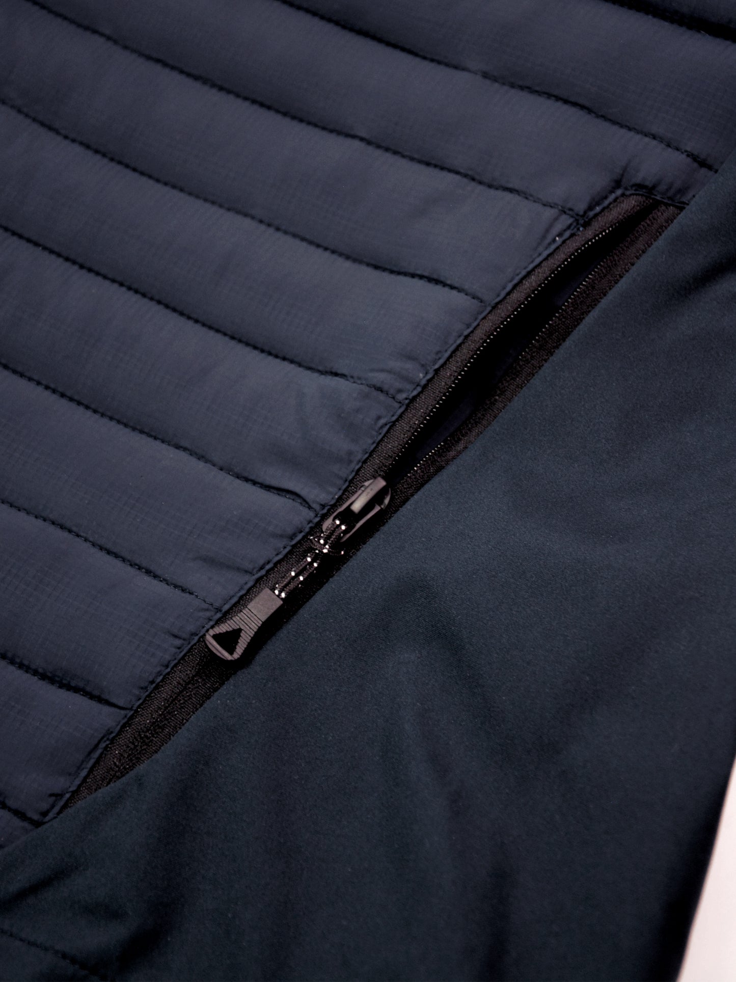 Louis Light Vest