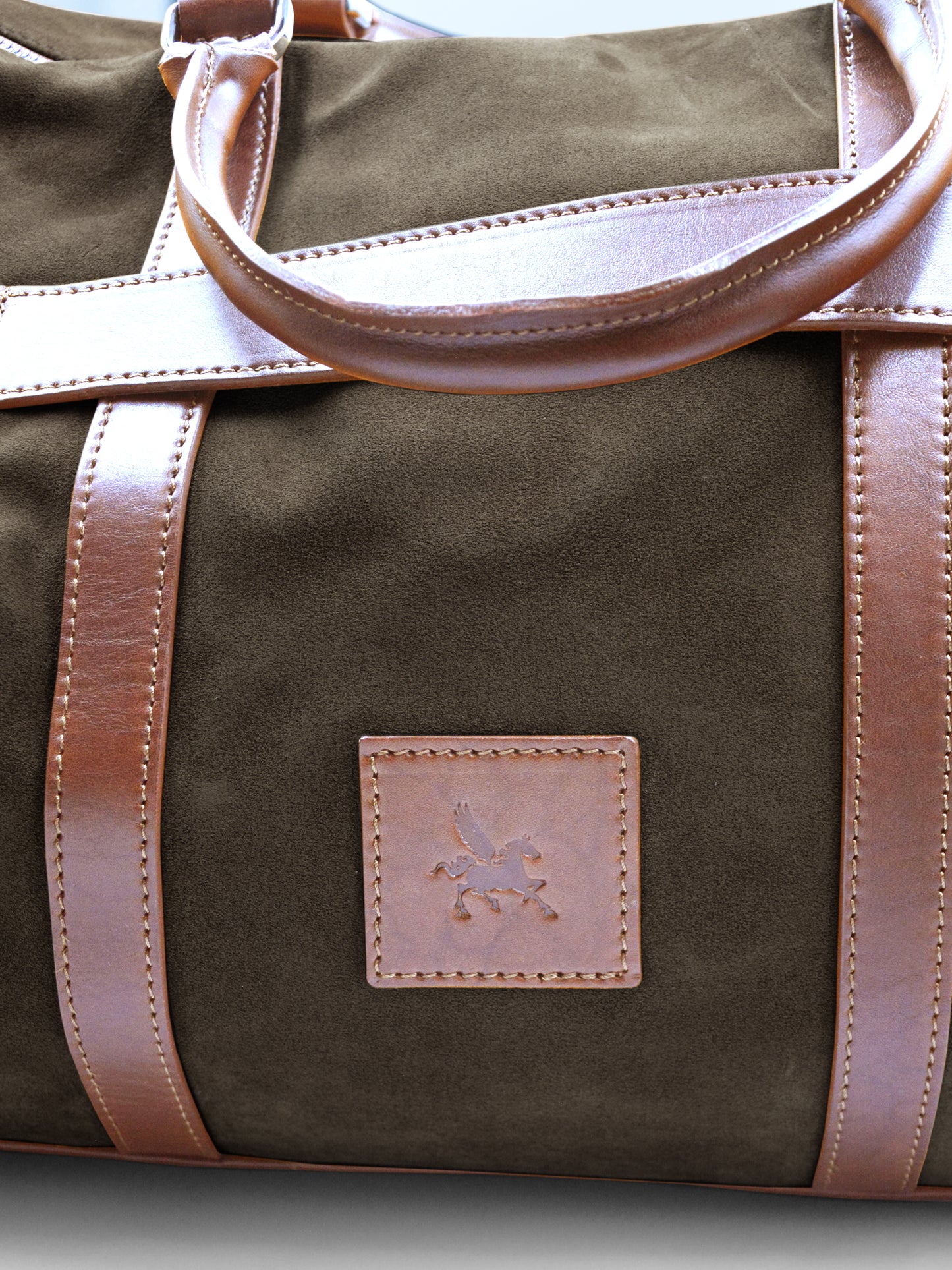 Sac de sport en daim et cuir