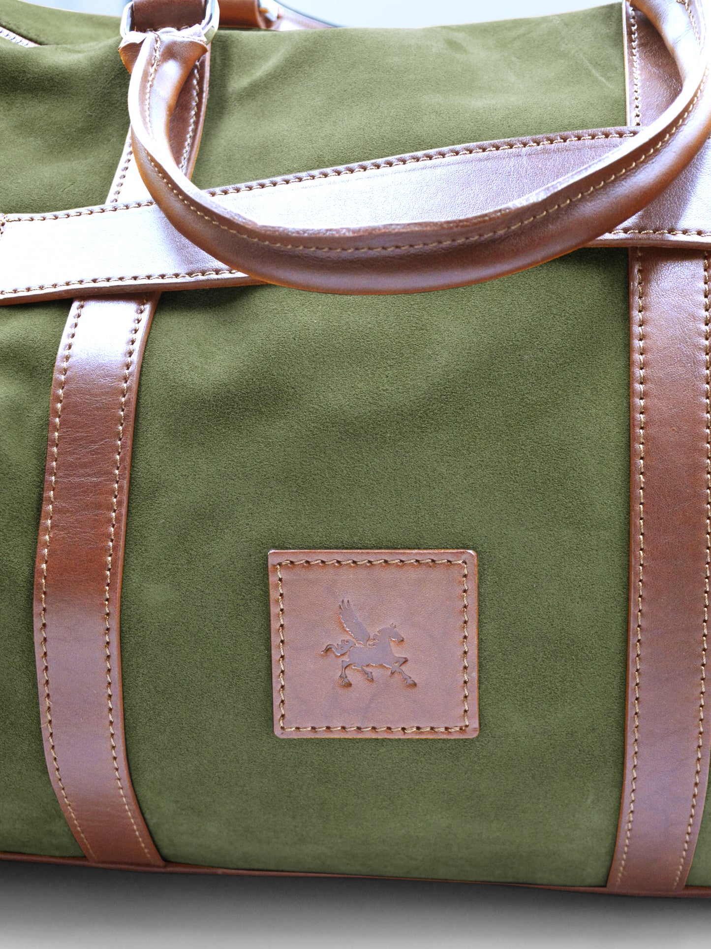 Sac de sport en daim et cuir