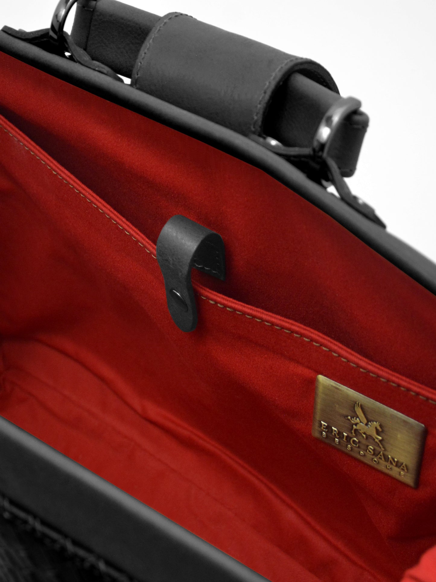 Sac porte-documents en cuir tissé à la main