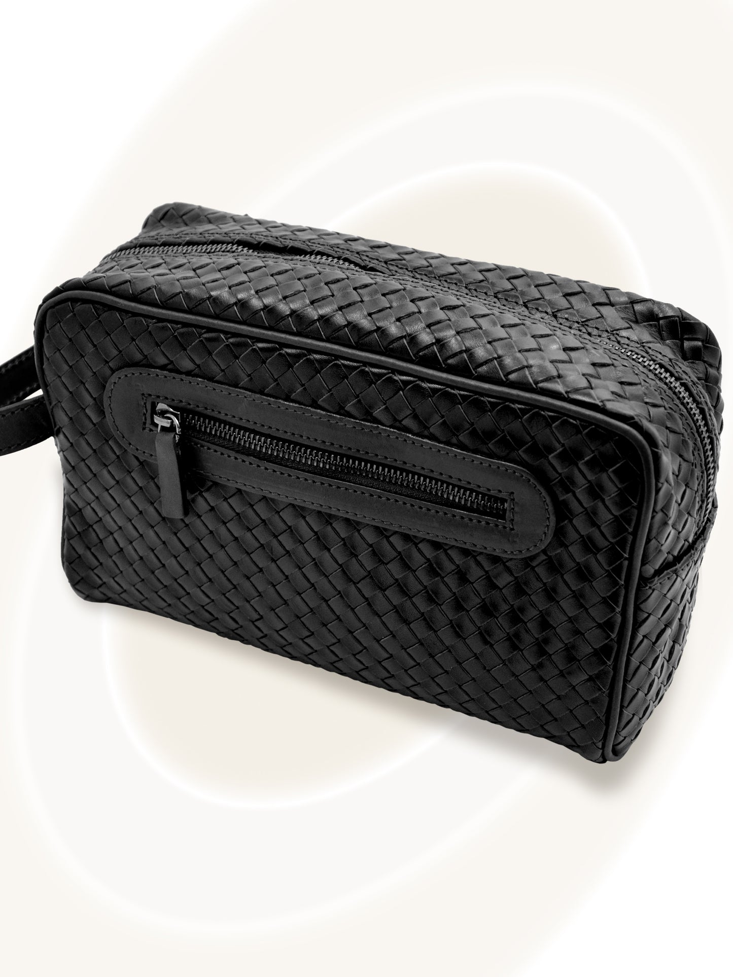 Necessaire in pelle intrecciata a mano