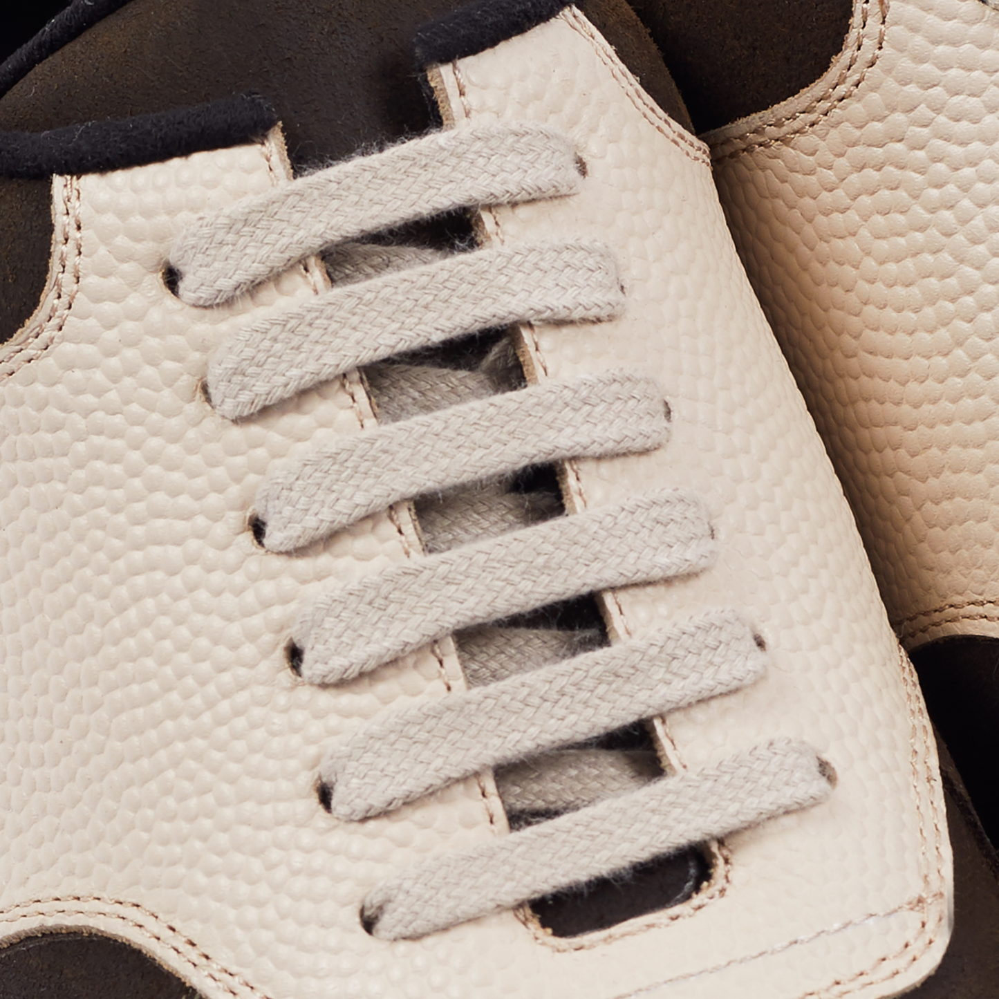 Josh Sneaker