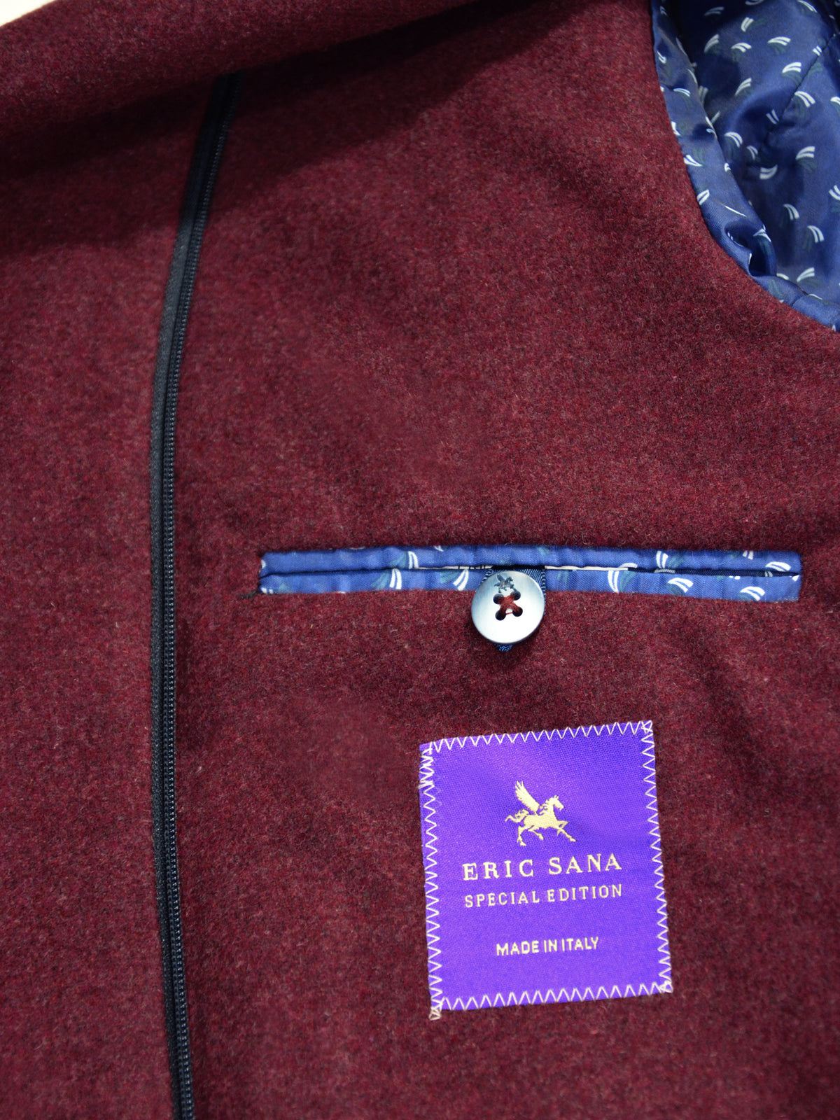 Faver Two-Tone Blazer Wine & Navy Detail Pocket