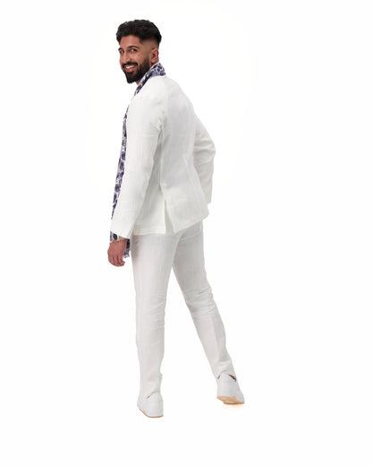 Noble Linen Suit