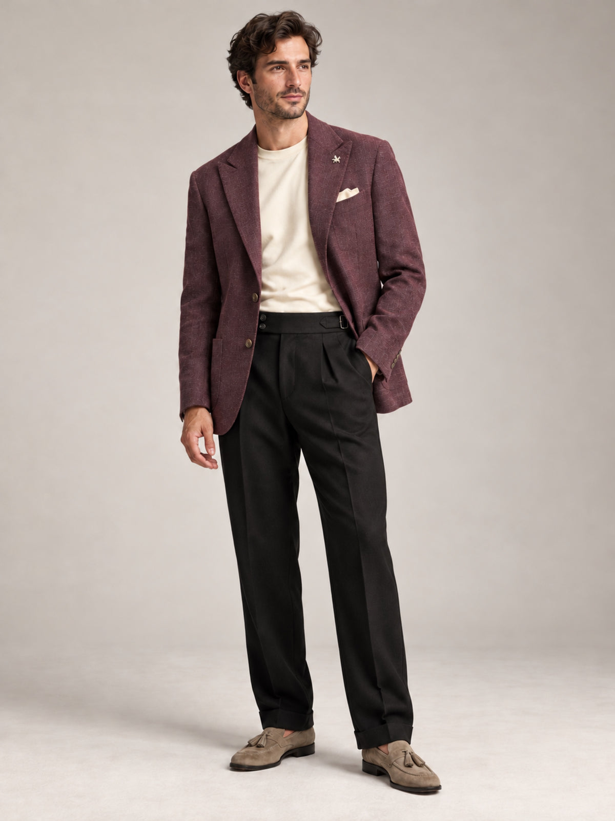 Giacca Lorenzo styled with black Full-Leg Cool Wool Pants, cream Rolo T-Shirt and taupe suede loafers